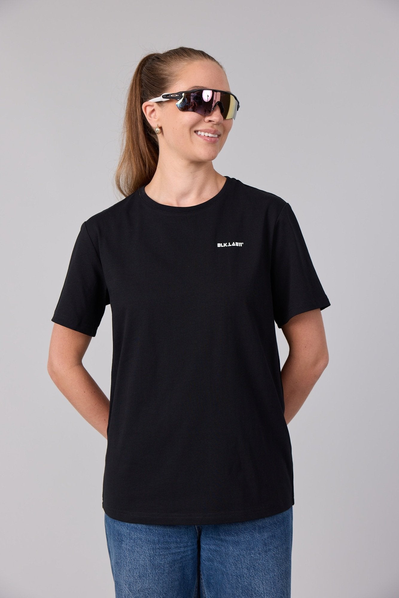 11BASECAMP TEE hover